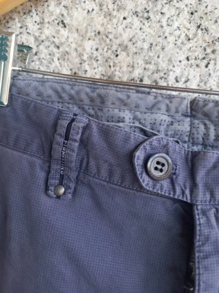 Conjunto Camisa Blanca y Pantalón Gris Talla XL