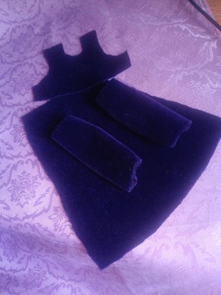 Saya terciopelo morado para virgen de  16-20cm