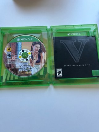 Grand Theft Auto V Xbox One (solo disco)