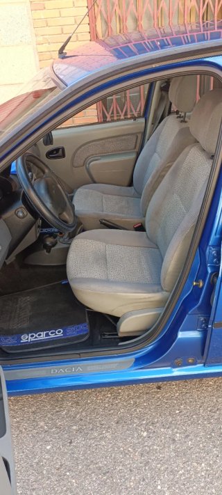 Dacia Logan 2006