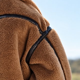Cazadora Zara efecto piel pelo LIMITED EDITION