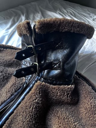 Cazadora Zara efecto piel pelo LIMITED EDITION