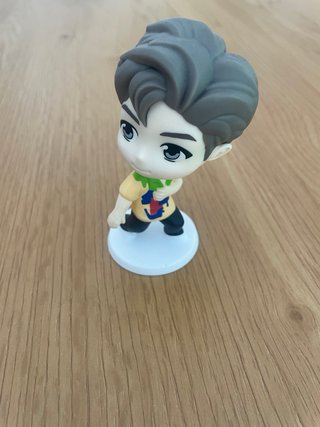 Colección BTS x McDonald's Figuras 1X3€ 2X5€
