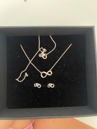 Collar Infinito Pandora Plata