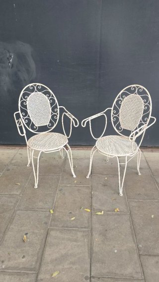 2 Sillas Hierro Blancas Diseño Vintage