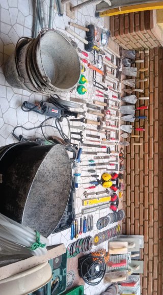 Máquina de azulejos, todo tipo de cosas para obra,