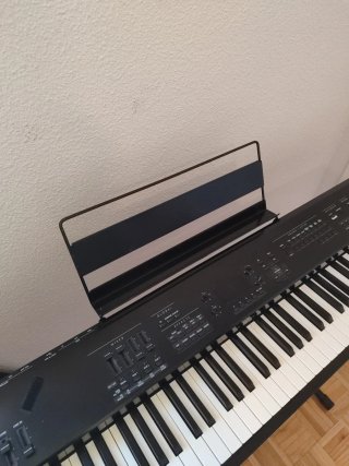 Teclado Kawai MP7SE