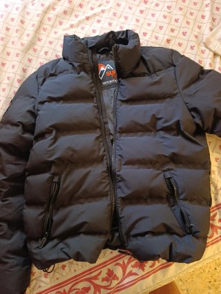 Abrigo Superdry Negro