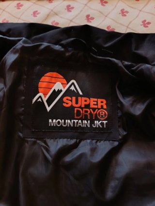 Abrigo Superdry Negro