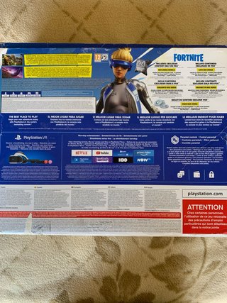 Caja PS4 Fortnite Edición Especial 500GB