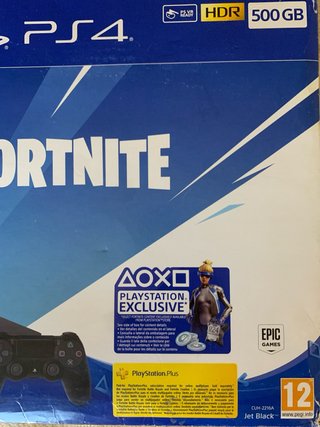 Caja PS4 Fortnite Edición Especial 500GB