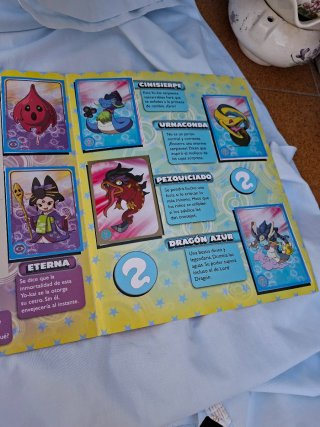 Álbum Panini Yo-kai Watch