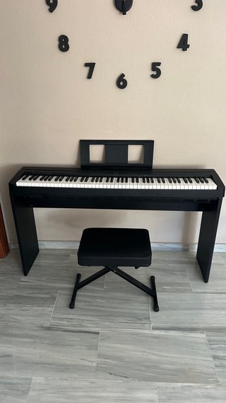 Yamaha P-45 Piano Digital