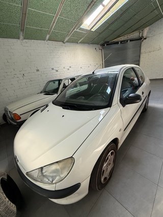Peugeot 206 2002