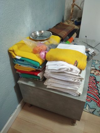 Regalo material protectora,casa de acogida perros.