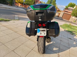 Kawasaki Ninja 1000 SX H2