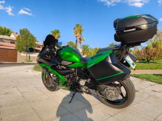 Kawasaki Ninja 1000 SX H2