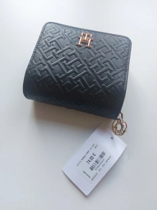 Portafoglio donna Tommy Hilfiger nero