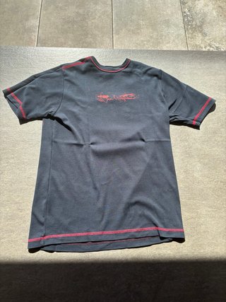 Vendo i miei vestiti