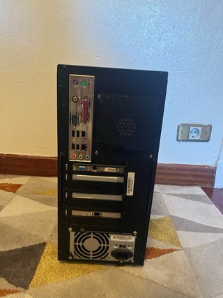 Torre PC Cooler Master Negra