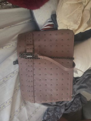 Bolso peludo rojo Stradivarius/Zara