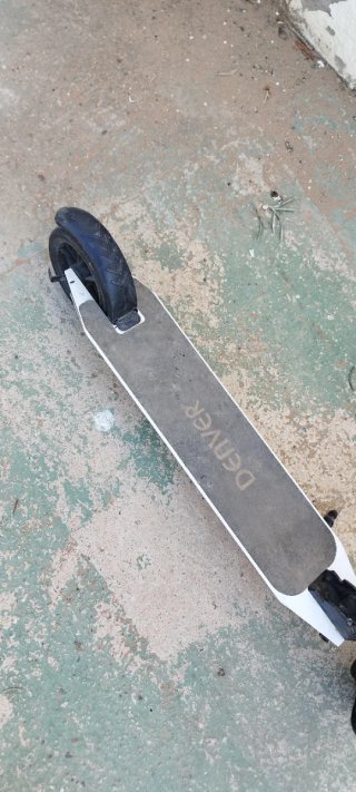 Patinete eléctrico Denver (NO NEGOCIABLE)