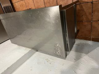 Mesa de acero inoxidable 3 plantas