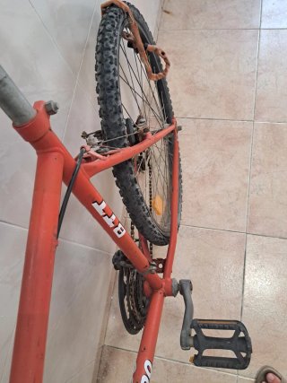 Bicicleta Colorado BTT Roja