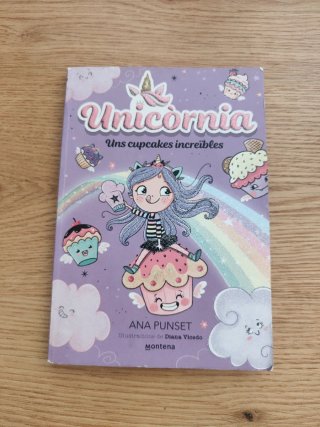Unicòrnia 4 - Uns cupcakes increïbles