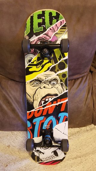 Skateboarding Patinete Don't Stop