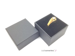 anillo oro 18k con piedra con circonita