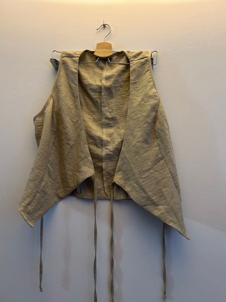 Chaleco beige talla L