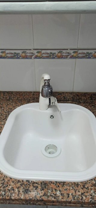 Cocina completa(todo lo de la foto incluido armari