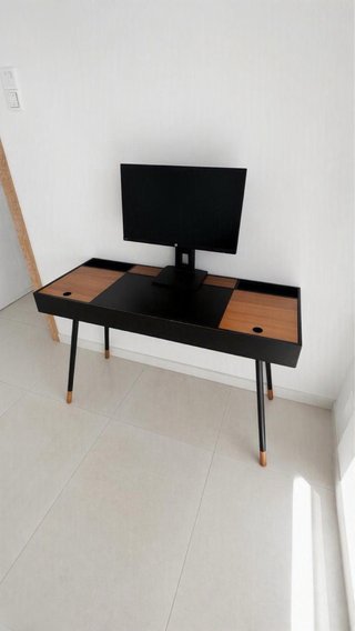Escritorio BoConcept Cupertino.