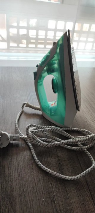 Plancha vapor casi nueva