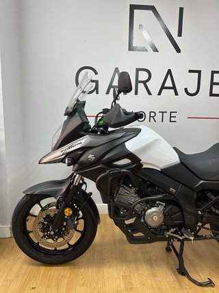 SUZUKI V-STROM 650 A2