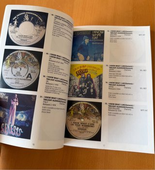 GENESIS: Libri e riviste del gruppo Rock Progressivo