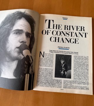 GENESIS: Libri e riviste del gruppo Rock Progressivo