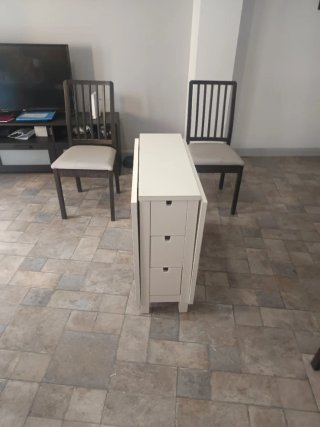 Mesa de comedor extensible Ikea + 4 sillas