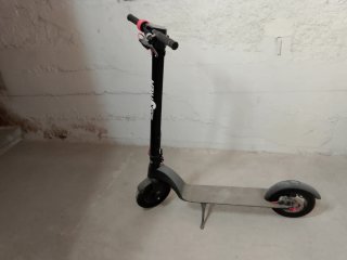 Patineta Eléctrica Negra