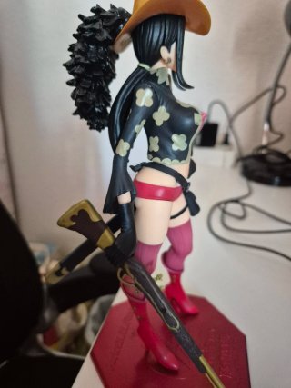 Figura Nico Robin One Piece