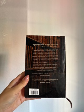 La biblioteca de los muertos