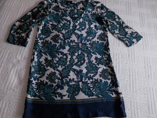 Vestido Mango estampado verde y azul
