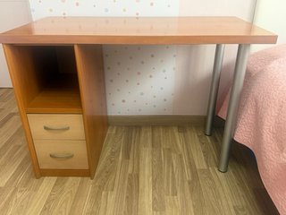 Mesa escritorio roble con cajonera
