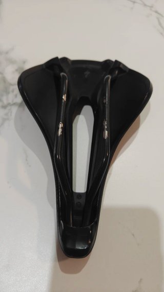 Sillín Specialized Power Comp Negro 143 mm