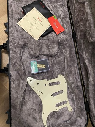 Fender Stratocaster American Pro II HSS Miami Blue
