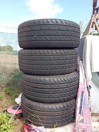 Llantas A3 18 pulgadas con gomas
