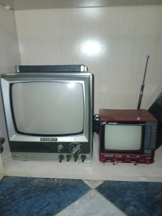 Televisor Sony Solid State Antiguo 682725795