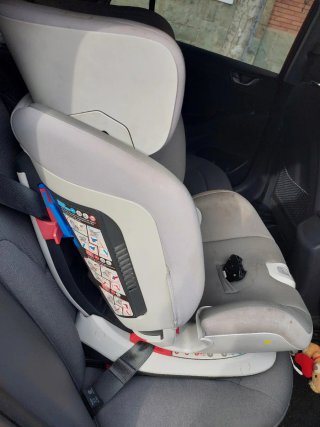 Silla de coche Chicco gris