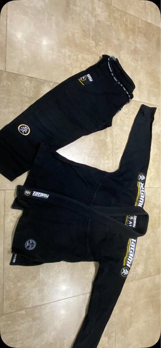 Kimono Jiu Jitsu Tatami A1 Negro